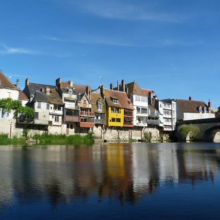 Chalet En Pleine Nature A Orsennes Avec Etang A Proximite, Ideal Pour 6 Personnes Et Animaux Admis - Fr-1-591-170 エクステリア 写真