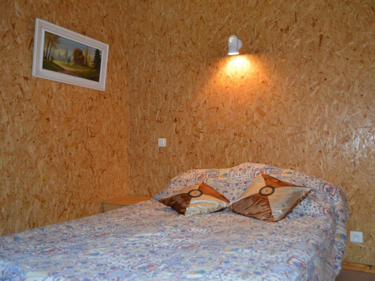 Chalet En Pleine Nature A Orsennes Avec Etang A Proximite, Ideal Pour 6 Personnes Et Animaux Admis - Fr-1-591-170 エクステリア 写真